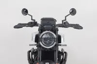 Svartpilen 401 [SW-MOTECH] – vipusuojat tuulensuojalla