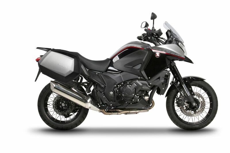 Honda Crosstourer 1200 [SHAD] - 3P-kiinnitysjärjestelmä (sivulla) - Honda