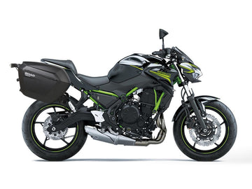 Kawasaki Ninja 650 [SHAD] - 3P-kiinnitysjärjestelmä (sivulla) - Kawasaki