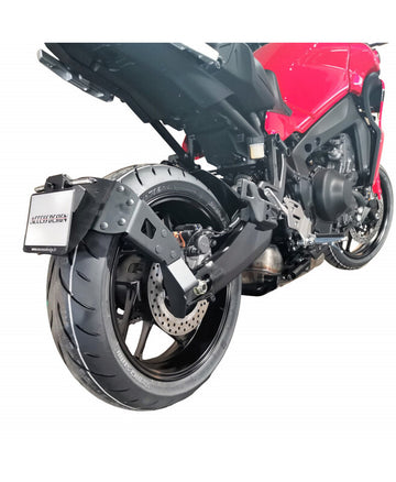 Yamaha Tracer 9 Y-Amt [PÄÄSUUNNITTELU] - "Pyörälle asennettu" rekisterikilven pidike, musta - Yamaha MT-09 Tracer/GT