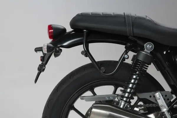 Triumph Street Cup 900 [2020] - Legend Gear LC1 Side Bag System Black Edition – Image 2