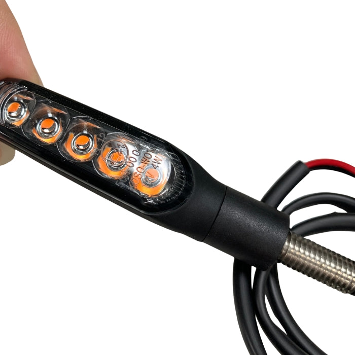 Yamaha MT-09 – Jet-ajovalojen LED-suuntavilkkupari