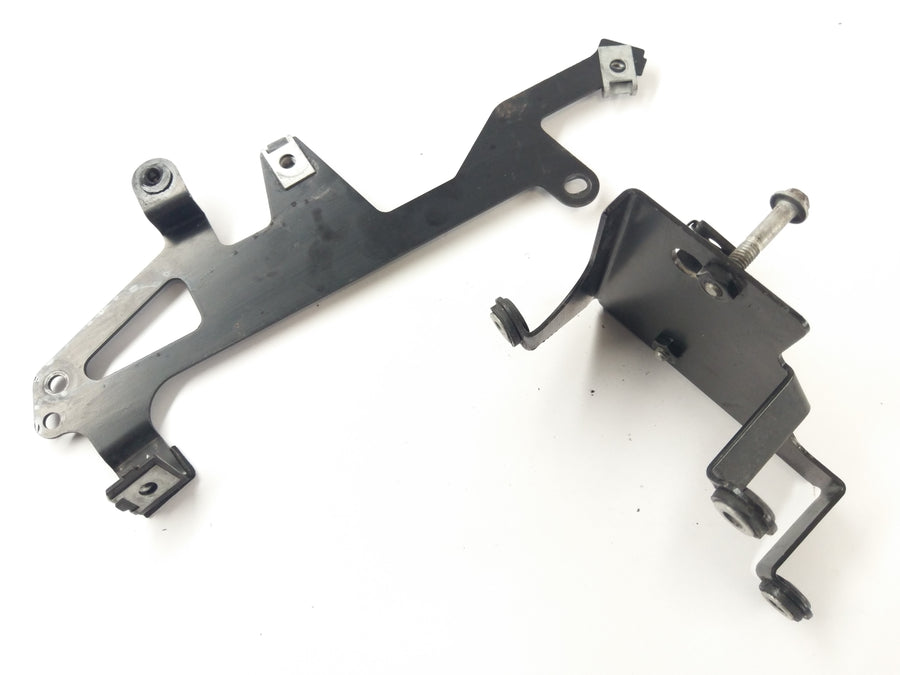 Aprilia RST 1000 Futura [2004] - Aggregaatti Holder Pari