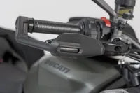 Daytona 955 [SW-MOTECH] – lever guards with wind protection