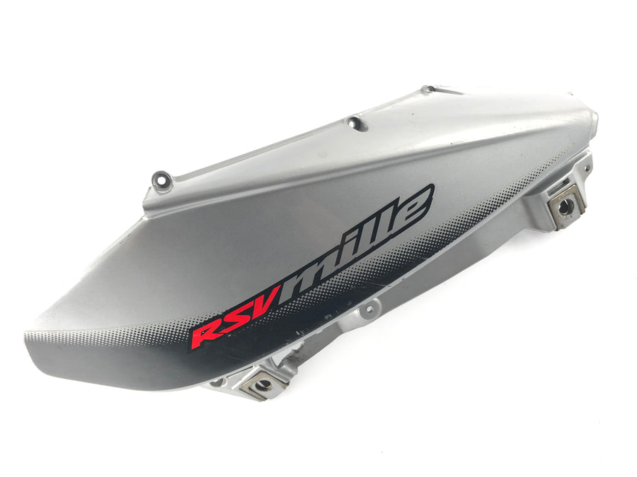 Aprilia Mille RSV 1000 ME [1999] - Vasemmalla puolella oleva takaosa