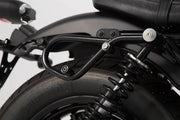 Moto Guzzi V9 Bobber [2017-2024] - SLC-sivuteline vasemmalla