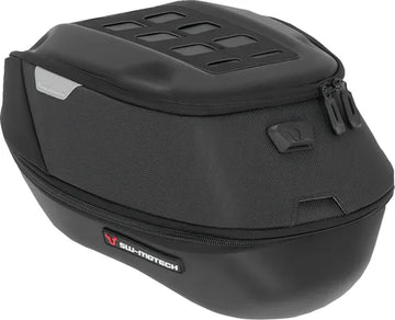 Ducati Monster 937 [SW-MOTECH] – PRO Engage tankkilaukku