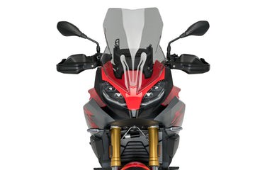BMW F 900 XR [2025] – touring-ikkuna – voimakkaasti sävytetty
