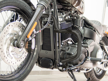 Harley Davidson Softail (Milwaukee -Keight 107/114) [2018] - Suojapalkki, valmistettu 32 mm: n putkesta, tasainen muoto, musta