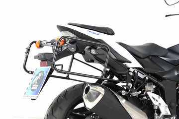 SUZUKI GSR 750