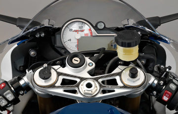 BMW S 1000 RR [ONEDESIGN] – kolminkertaisen puristimen suojatyynyn yksityiskohtainen näkymä