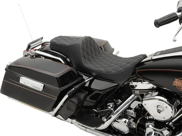 Harley Davidson Flhri [DRAG SPECIALITIES] – Predator III -istuin