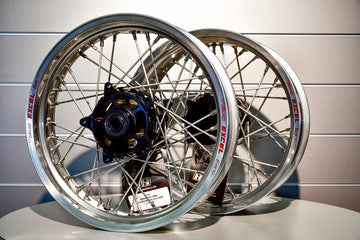 Kawasaki Z Electric [HAAN WHEELS] - Takapyörä täydellinen 17x5,50x36T