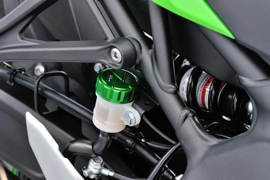 Kawasaki Z 900 [DAYTONA] – Hintere Hauptzylinder-Abdeckung