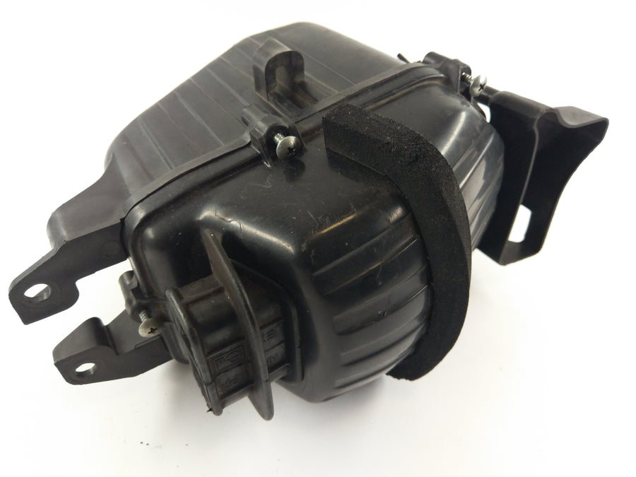 Honda CBR 125 JC34 [2006] - Airbox Air -suodatinlaatikko