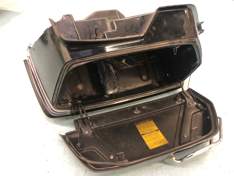 Honda GL 1500 GOLDWING SC22 [1988] - sivutapaus oikealla