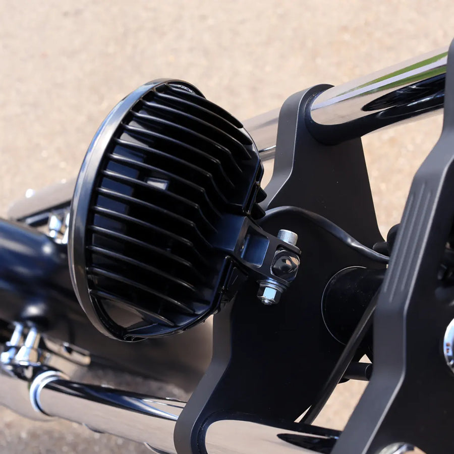 Harley-Davidson FXBR 1923 Softail Breakout 117 [2023] - Pedestal-Mount LED Adaptive 2 Headlights – Item no. 0555071 – picture 6