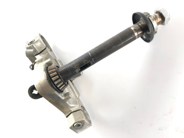 Suzuki LS 650 NP41B [1990] - Haarukan silta alla - 0