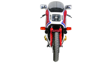 Honda CB 1100 RC - Alkuperäinen muotolevy "päällä"
