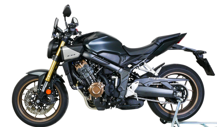 Honda CB 650 R [2024-] – NRM-kilpanäytön edestä