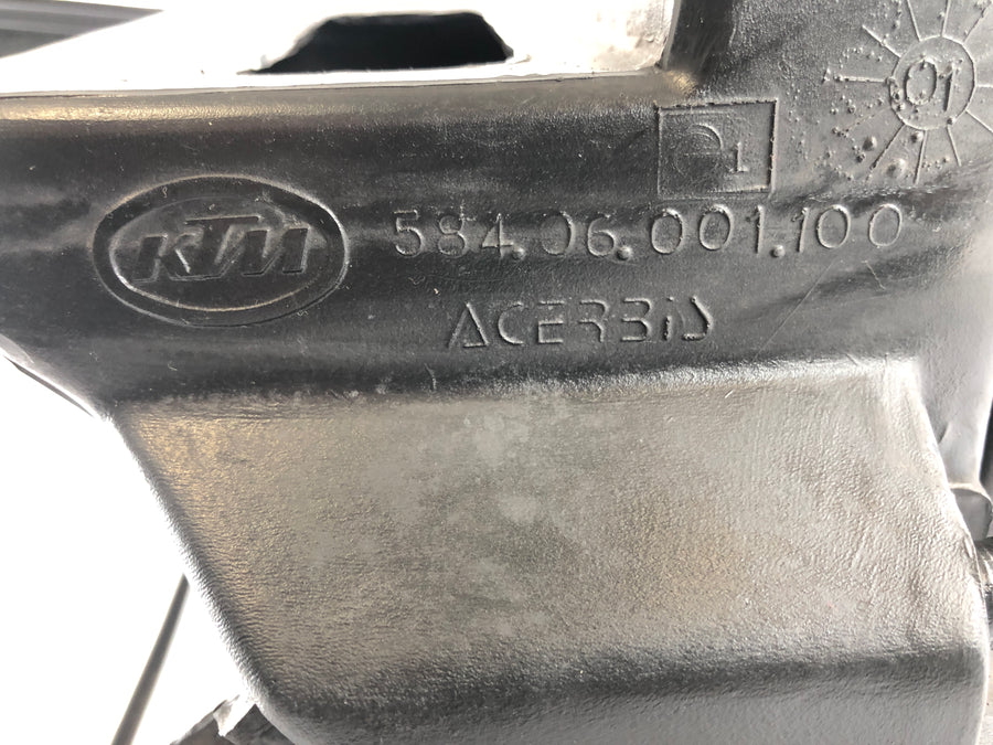 KTM 640 LC4 Prestige [2003] - Airbox Air -suodatinlaatikko