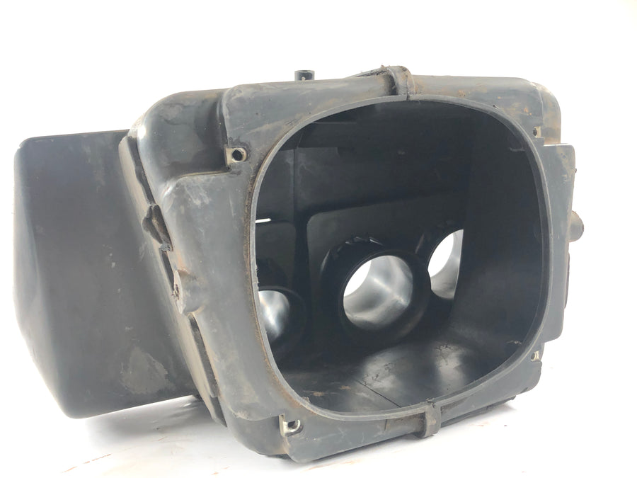 Suzuki GSX -R 1100 GV73B [1991] - Airbox Air -suodatinlaatikko