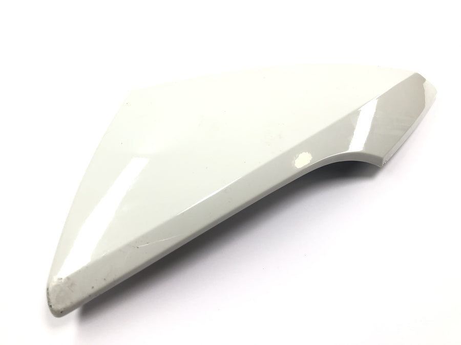 BMW R 1200 RT R12T [2007] - Front fairing right indicator cover fairing