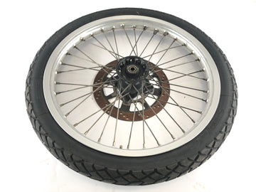 Suzuki DR 750 - etupyörän reuna - 0
