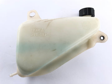 Honda Africa Twin XRV 750 RD07 [1993] - Kompensaatiosäiliön jäähdytysnesteen korvaussäiliö