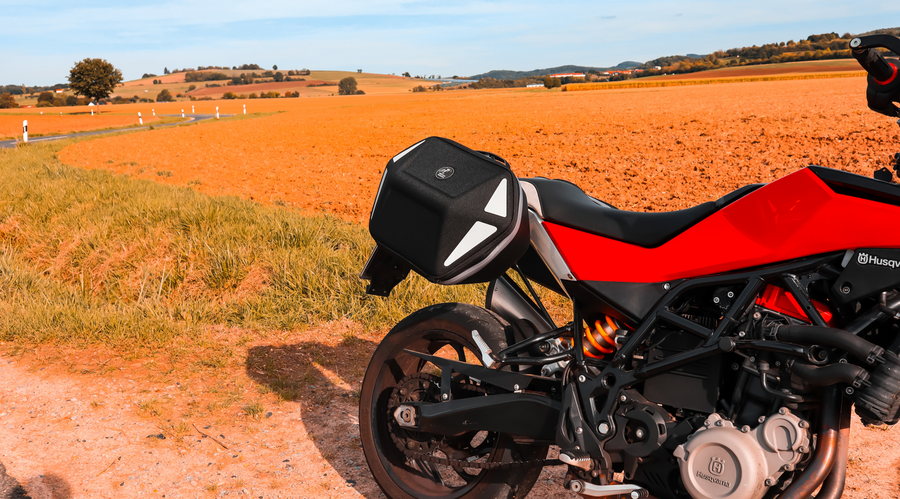 Husqvarna NUDA 900 [2012-2014] -C-Bow-sivukantaja