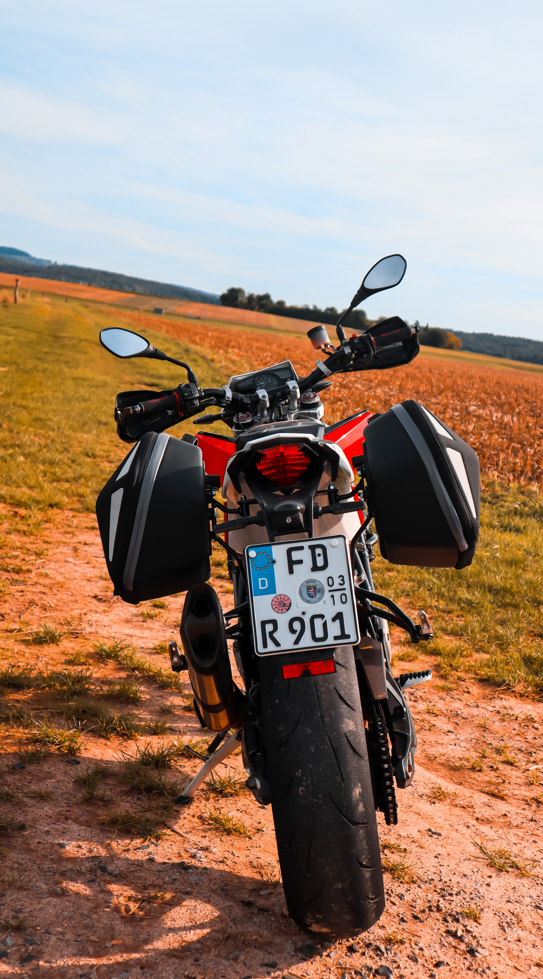 Husqvarna NUDA 900 [2012-2014] -C-Bow-sivukantaja