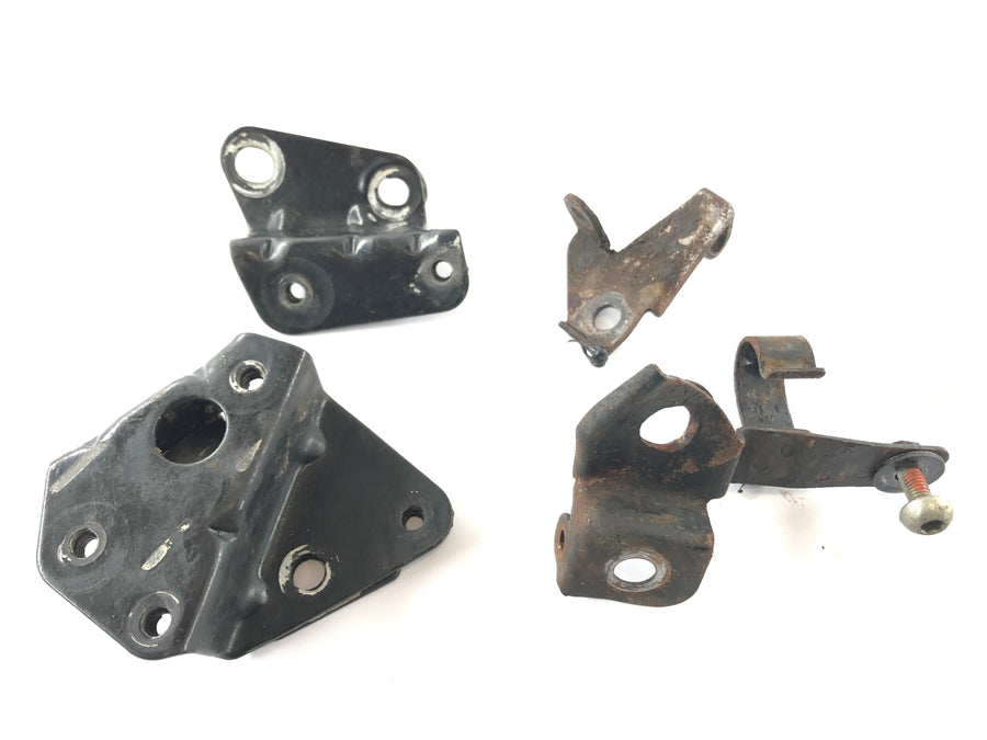 Suzuki DR 600 SN41A [1986] - Holder -nippu
