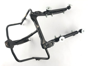 Moto Guzzi Norge 1200 LP [2006] - Cladding Holder Front Cracket Tuulilasi