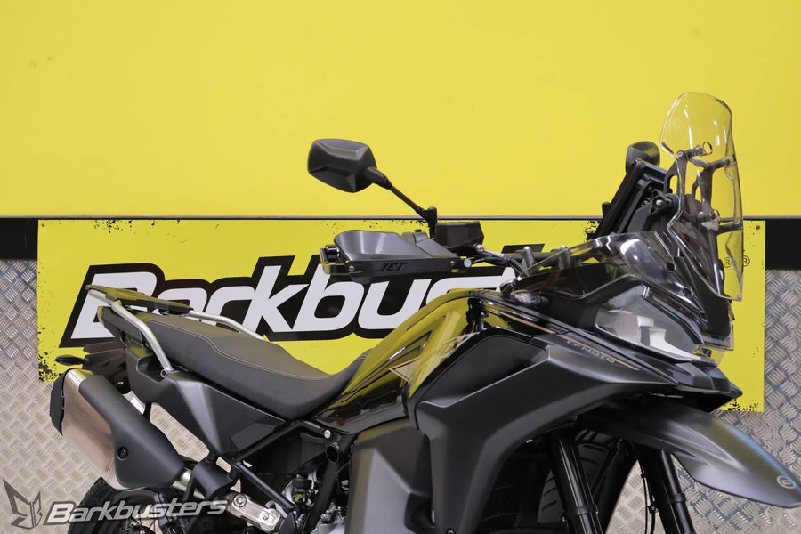 Ducati Multistrada V4 [BARKBUSTERS] – Hardware Kit - Kaksipistekiinnitys Yksityiskohtainen näkymä
