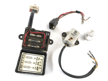 Honda CJ 360 T [1980] - Elektronik Konvolut -sulakerasia