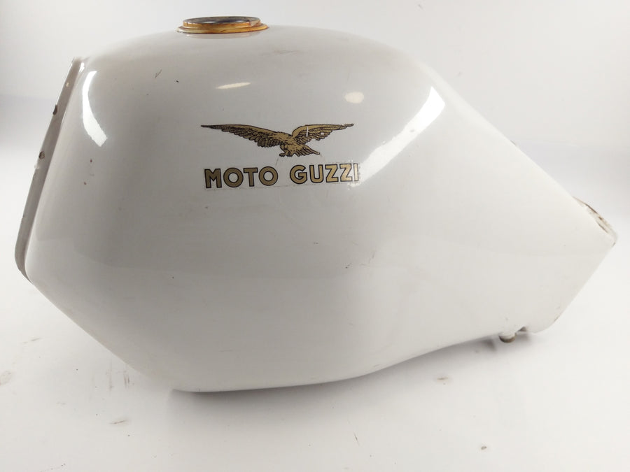 Moto Guzzi V65 TT [KAIKKI KÄYTTÖTUUDET] - TANK -PENRILLENTTILA