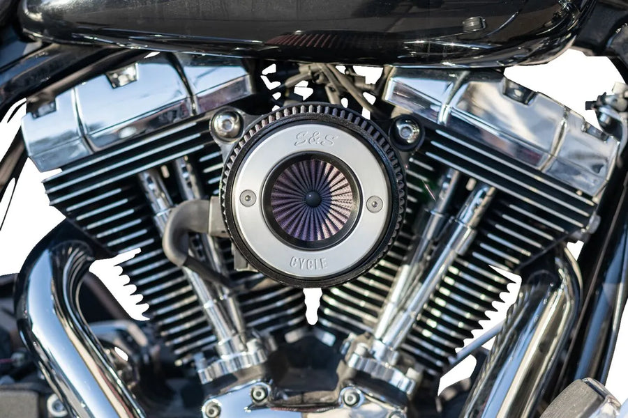 Harley-Davidson FLSTSE2 1800 Softail Convertible CVO [2011] - Air Stinger Stealth Luftfiltersatz – Oberfläche: Schwarz, Verchromt – Bild 3