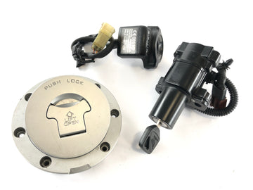 Honda CBR 1000 RR SC57 [2006] - Palace Set Tank Lock Sytytyslukko