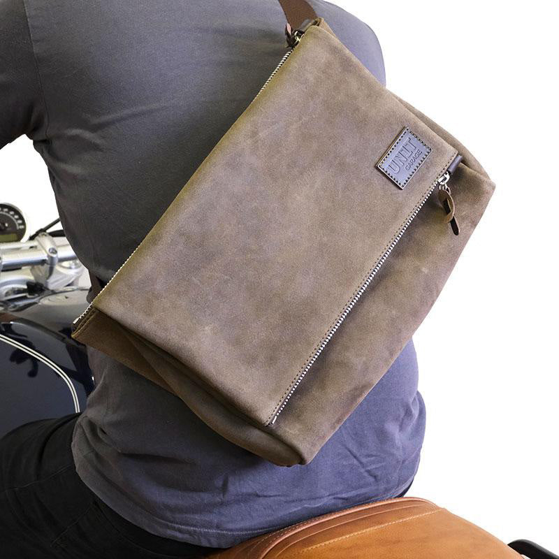 BMW R nineT 1200 Pure [2017-2023] - Fezzan Messenger Bag Crust Leder