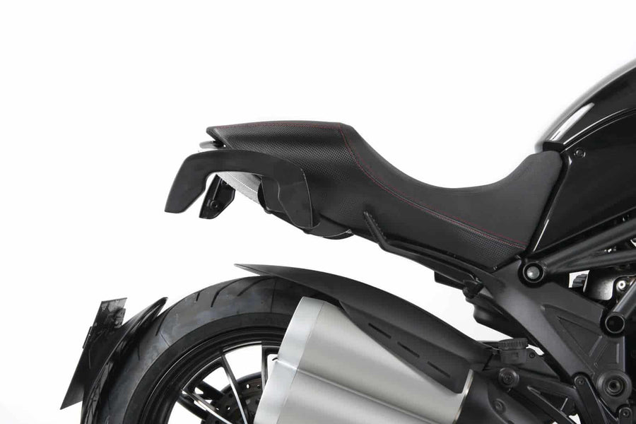 Ducati Diavel 1200 [2011-2018] -C-Bow-sivukantaja