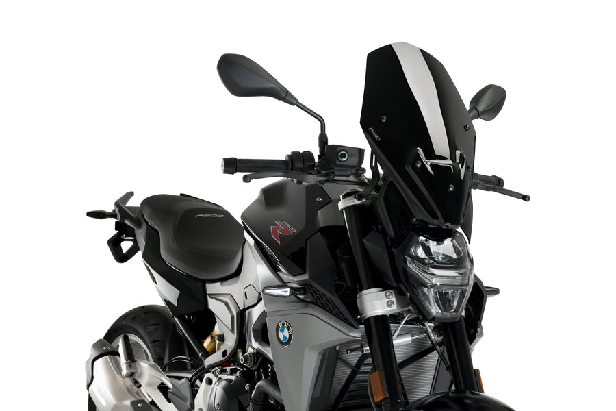 BMW F 900 R [2025] – touring-ikkuna – voimakkaasti sävytetty