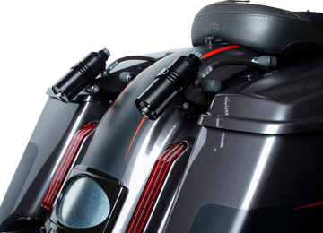 Harley-Davidson FLHXU 1977 Street Glide Ultra 121 [2025] – REVO ARC Billet Remote Säiliön ulkokiinnikkeet – Kuva 2