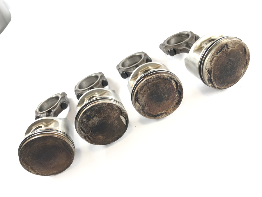 Honda Goldwing GL 1200 [SC14] - piston with connecting rod set