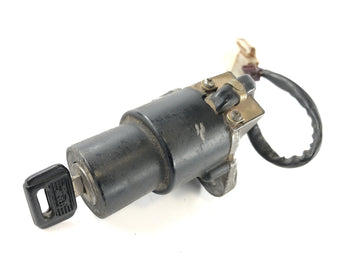 Yamaha XT 600 Zenere 34L [1985] - Sytytyslukko avaimella