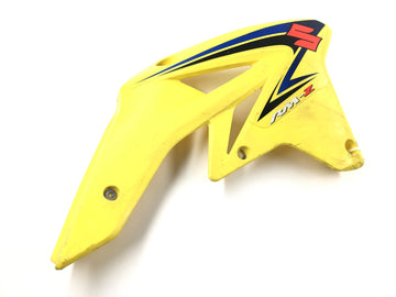 Suzuki RM Z 250 RJ41A [2007] - Säiliön suojus oikeanpuoleinen