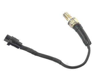 Yamaha MT07 RM04 [2014] - Jarruvalokytkimen painekytkin hydraulikytkin takana - 0