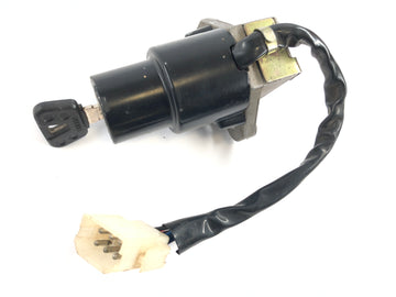Yamaha XT 600 Zenere 34L [1985] - Sytytyslukko avaimella