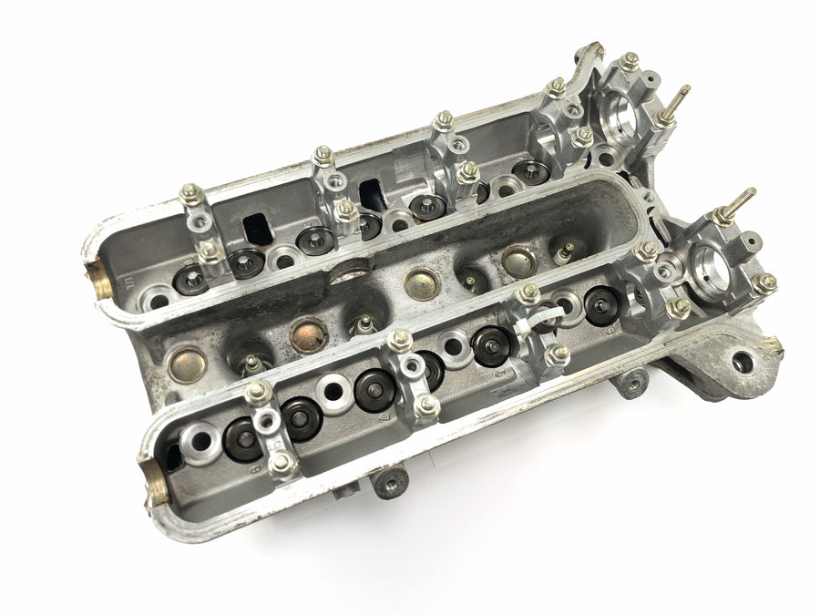 BMW K 1100 RS [1994] - cylinder head engine cylinder head valve train