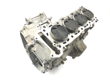Suzuki GSX R 1000 WVBZ K3 [2003] - Engine housing cylinder block engine block with pistons