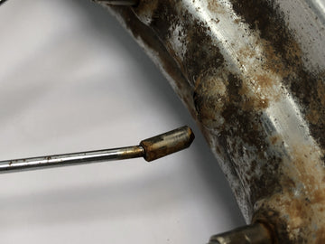 Sachs ZX 125 [1998] - takavanteen pyörä 2,15 x 18" - 0